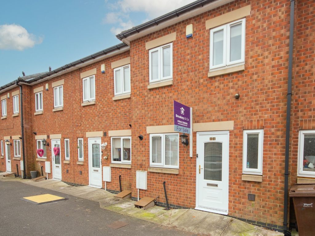 3 bed town house for sale in Victoria Street, Wigan, Lancashire WN5