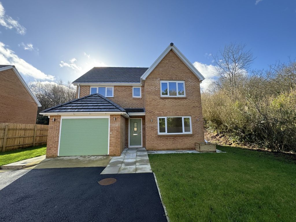 New home, 4 bed detached house for sale in Road, Garnant