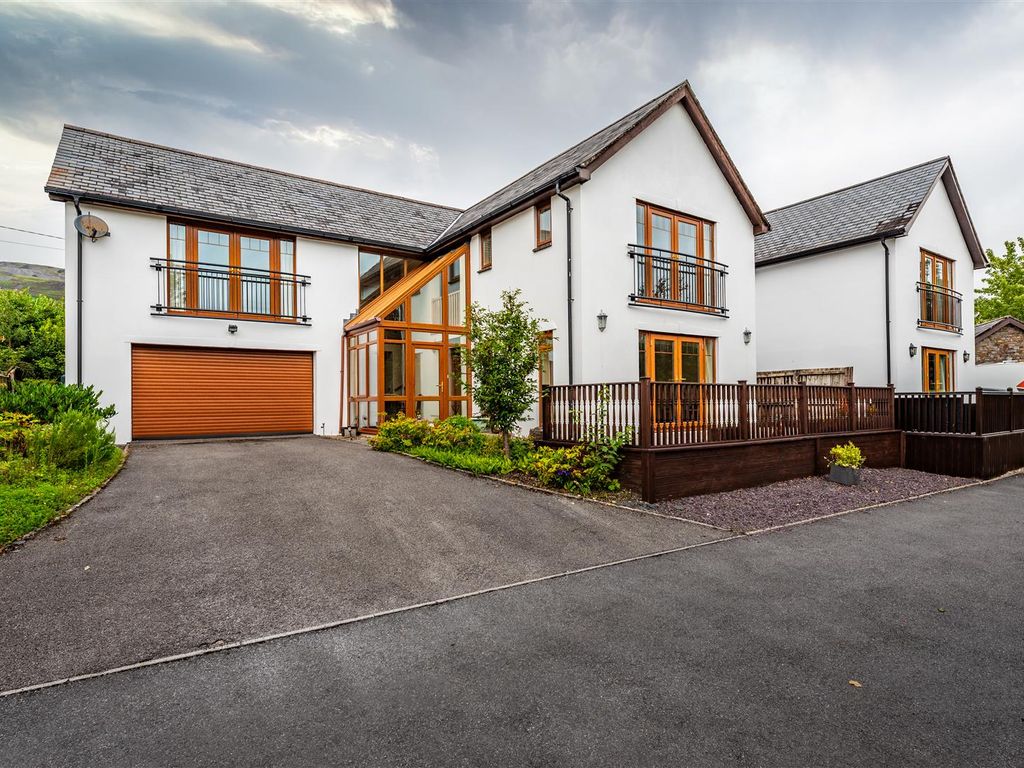 4 bed detached house for sale in Riverside Court, Penycae, Ynyswen