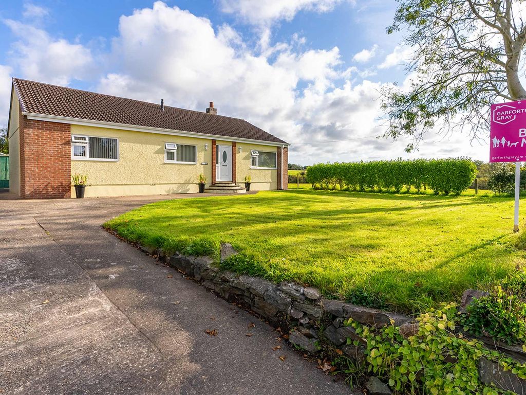 3 bed detached bungalow for sale in High Grove, Main Road, Glen Vine