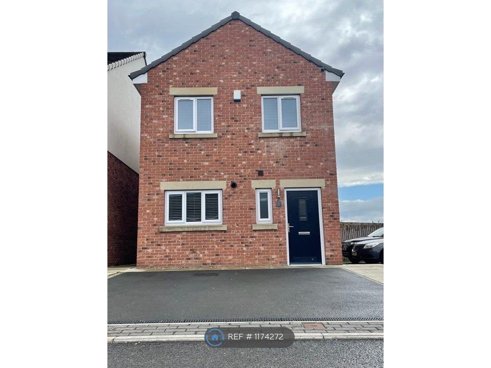 3 bed detached house to rent in Cardinal Grove, Normanton WF6, £1,250