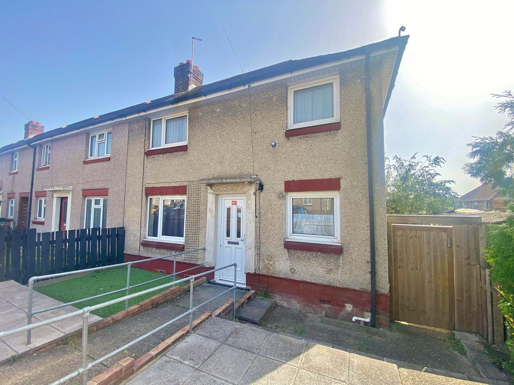 2 bed end terrace house for sale in Harwich Road, Cosham, Portsmouth