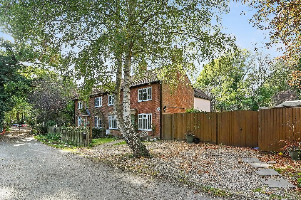 4 bed cottage for sale in Brick Kiln Lane, Thorrington, Colchester
