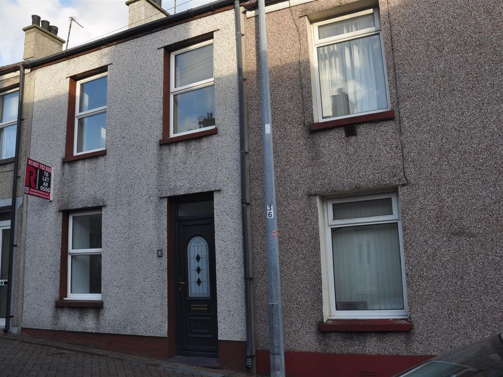 2 bed terraced house to rent in Thomas Street, Holyhead LL65, £625 pcm