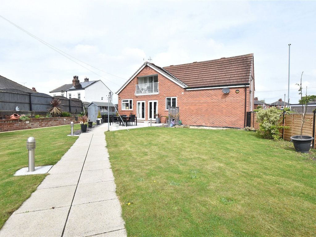 4 bed detached house for sale in Selby Road, Leeds, West Yorkshire LS15
