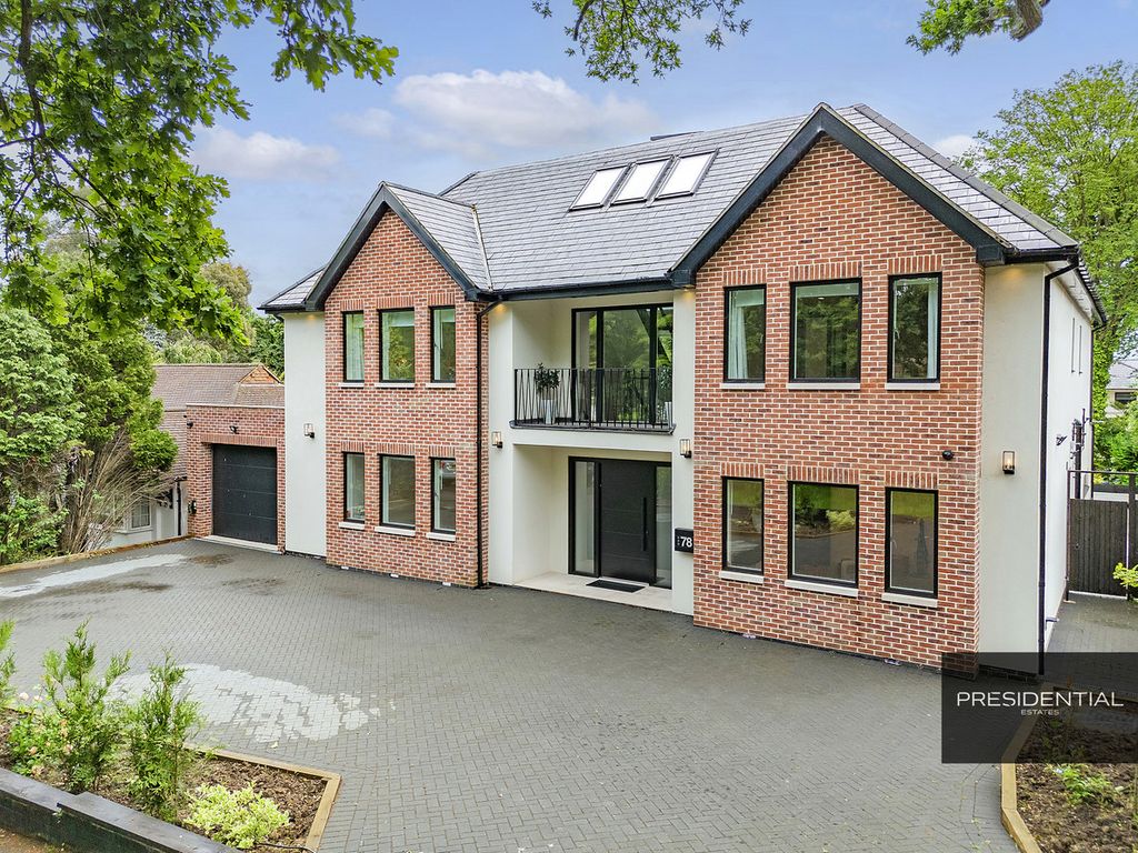 7 bed detached house for sale in Bracken Drive, Chigwell IG7, £