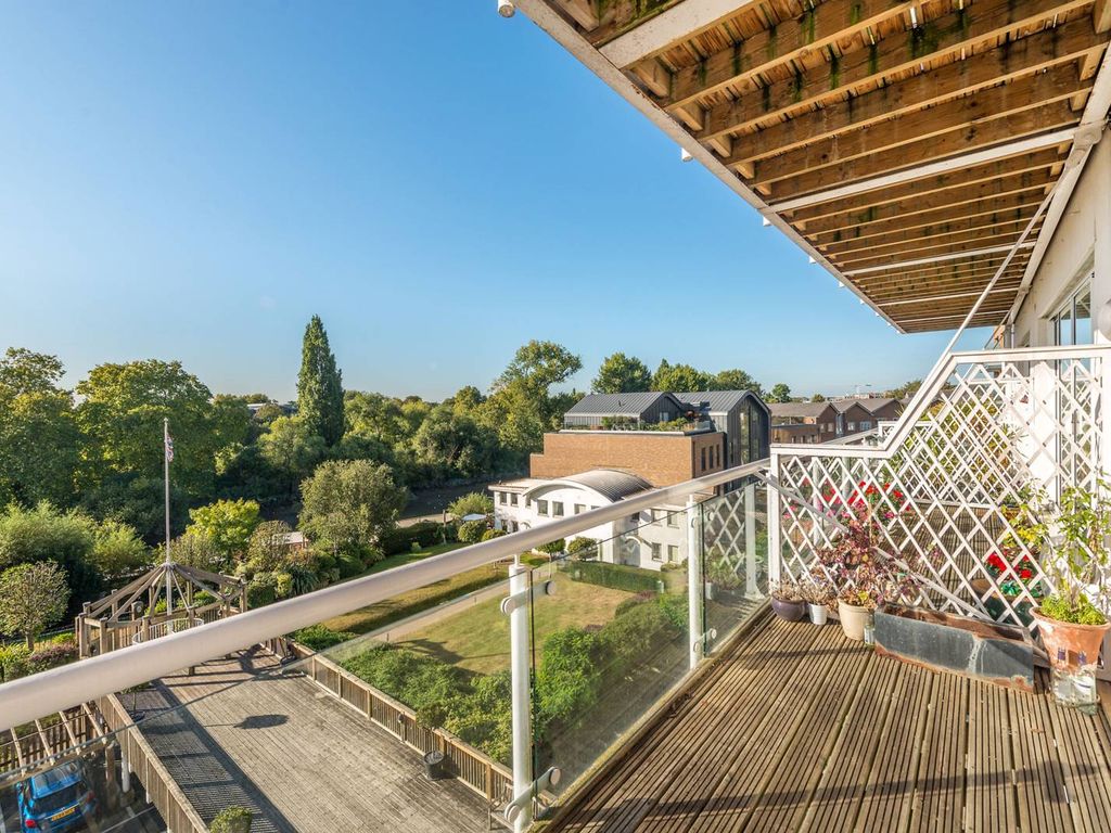 1 bed flat to rent in Kew Bridge Road, Brentford TW8 Zoopla