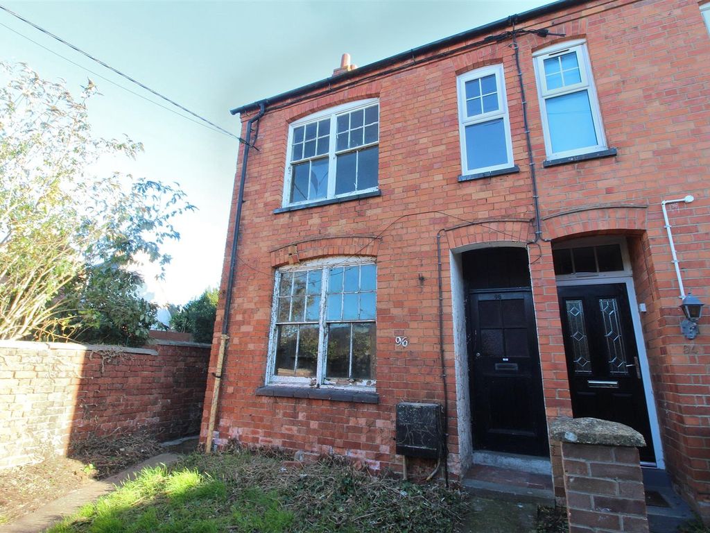 3 bed semidetached house for sale in High Street, Wollaston