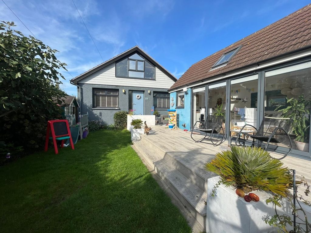 3 bed bungalow for sale in Sea Way, Elmer, Bognor Regis PO22, £550,000