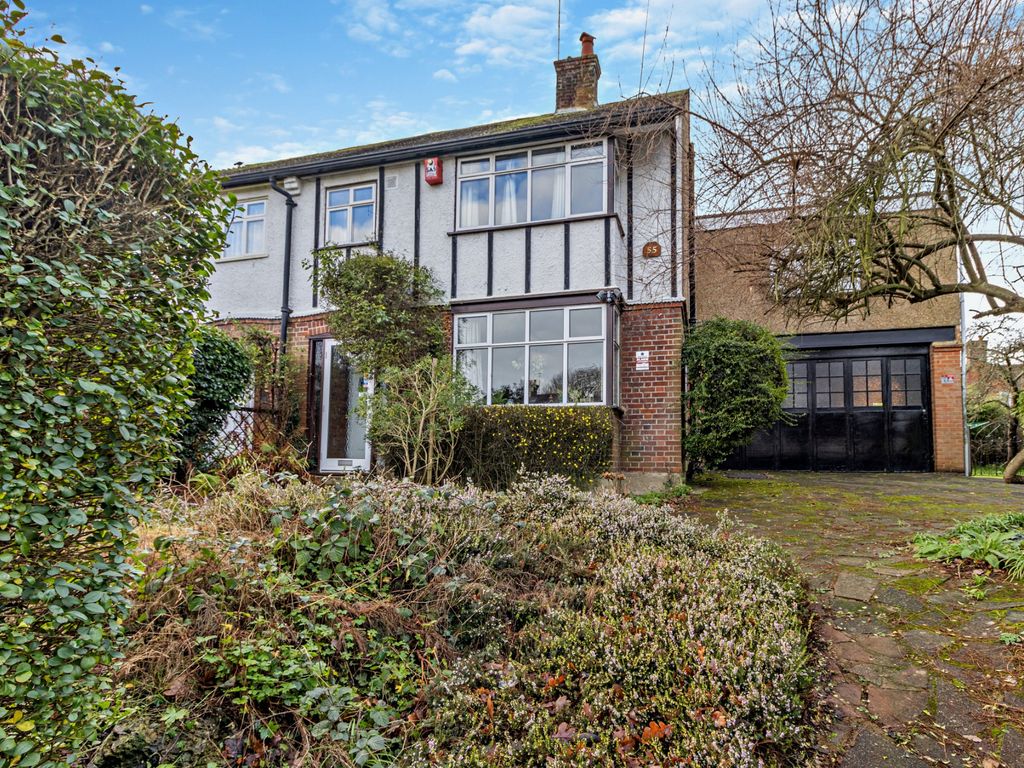 4 bed semidetached house for sale in Sandy Lodge Way, Northwood HA6, £