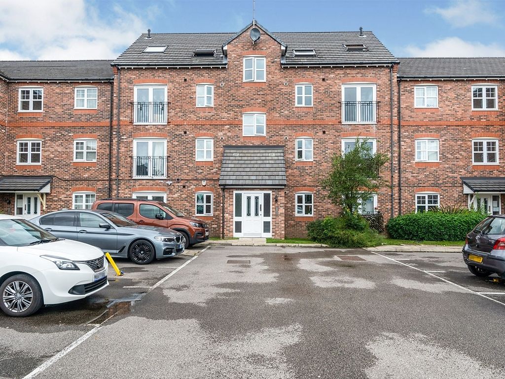 2 bed flat to rent in Fernbeck Close, Farnworth, Bolton BL4 Zoopla