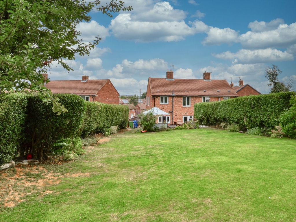 Salisbury Avenue, Chesterfield S41