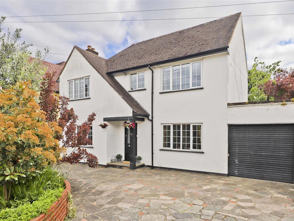 4 bed detached house for sale in Park Avenue, Ruislip HA4 Zoopla