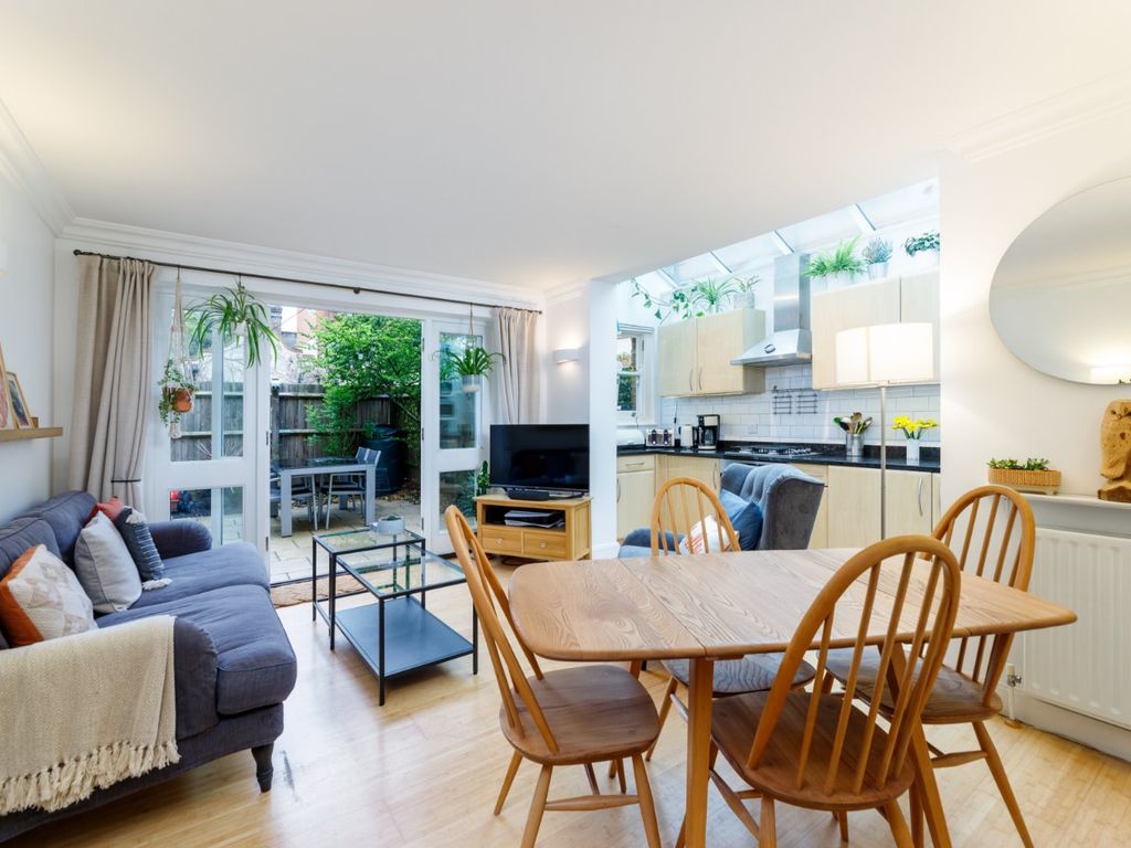 2 bed flat for sale in Putney Bridge Road, London SW15 Zoopla