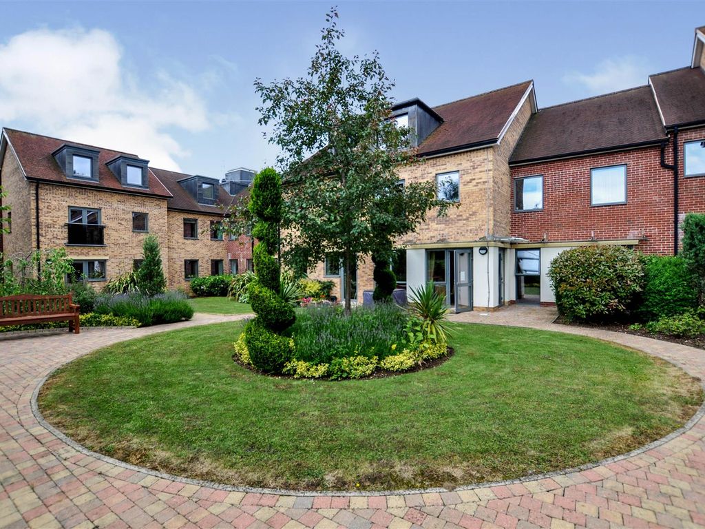 Westonia Court Wellingborough Road Northampton NN3  