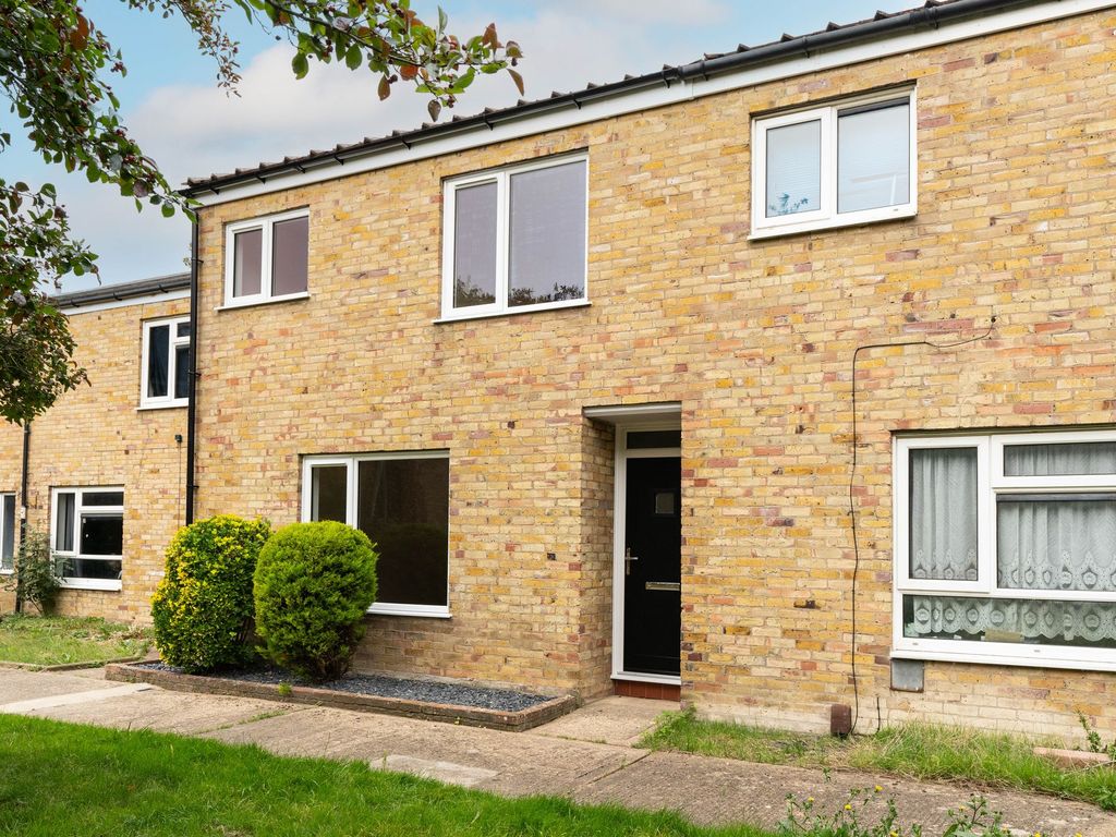 3 bed terraced house for sale in Teversham Drift, Cambridge CB1, £