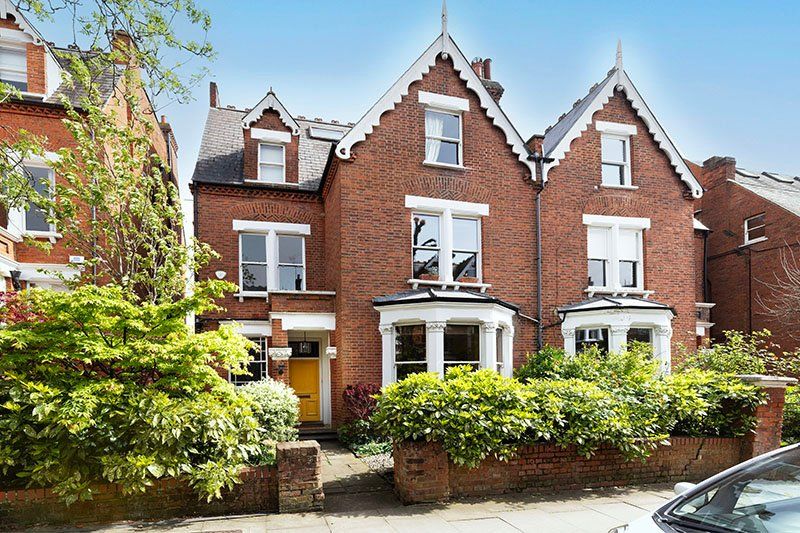 6 bed semidetached house for sale in Parliament Hill, London NW3, £