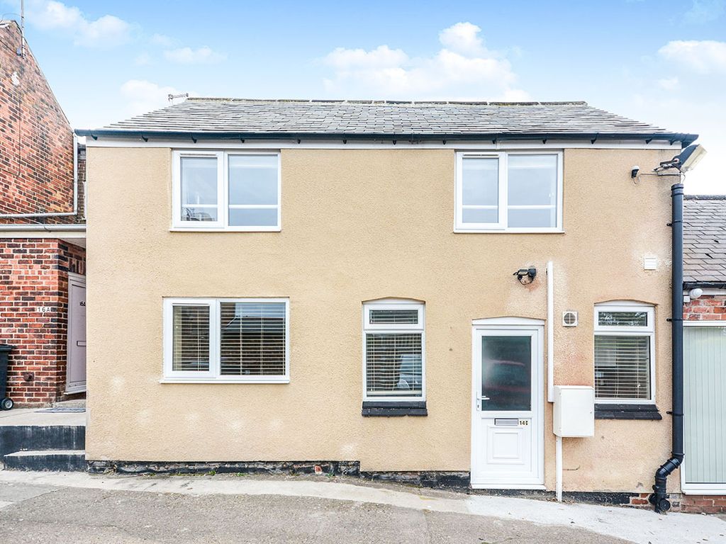 2 bed semidetached house to rent in C Heath Road, Holmewood