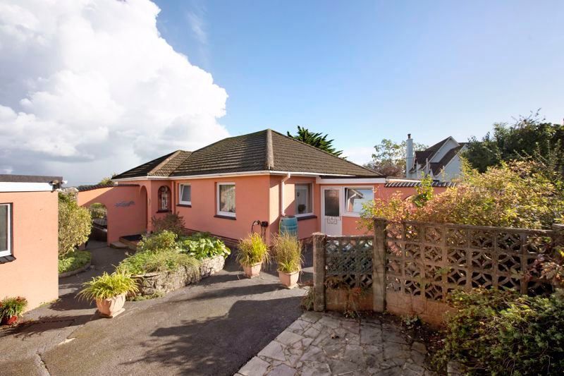 3 bed bungalow for sale in Wolborough Close, Newton Abbot TQ12, £