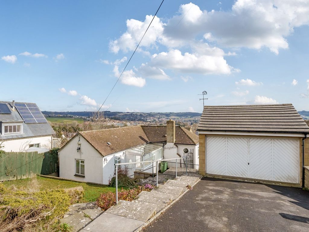 2 bed bungalow for sale in Townsend, Randwick, Stroud GL6 Zoopla