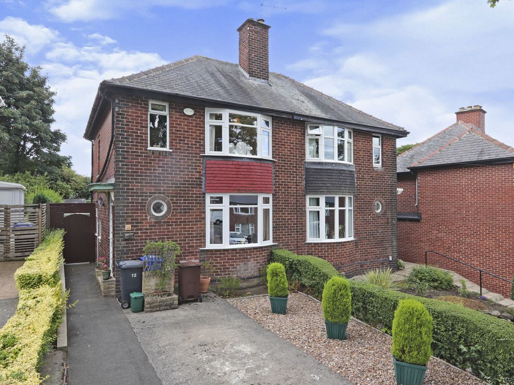 3 bed semidetached house for sale in Thorpe House Rise, Sheffield S8