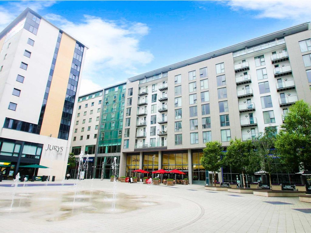 Mortimer Square, Milton Keynes MK9  