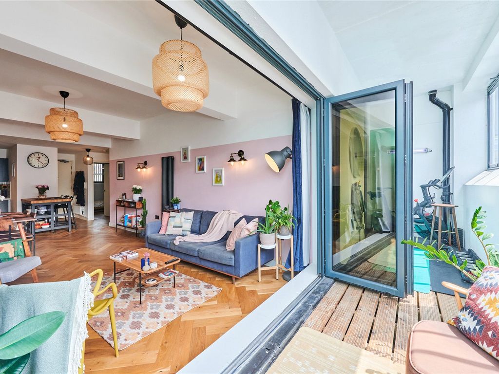 Gillett Place, Dalston, London N16  