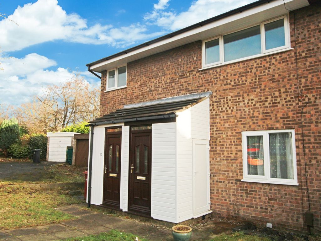 2 bed for sale in New Drake Green, Westhoughton BL5, £