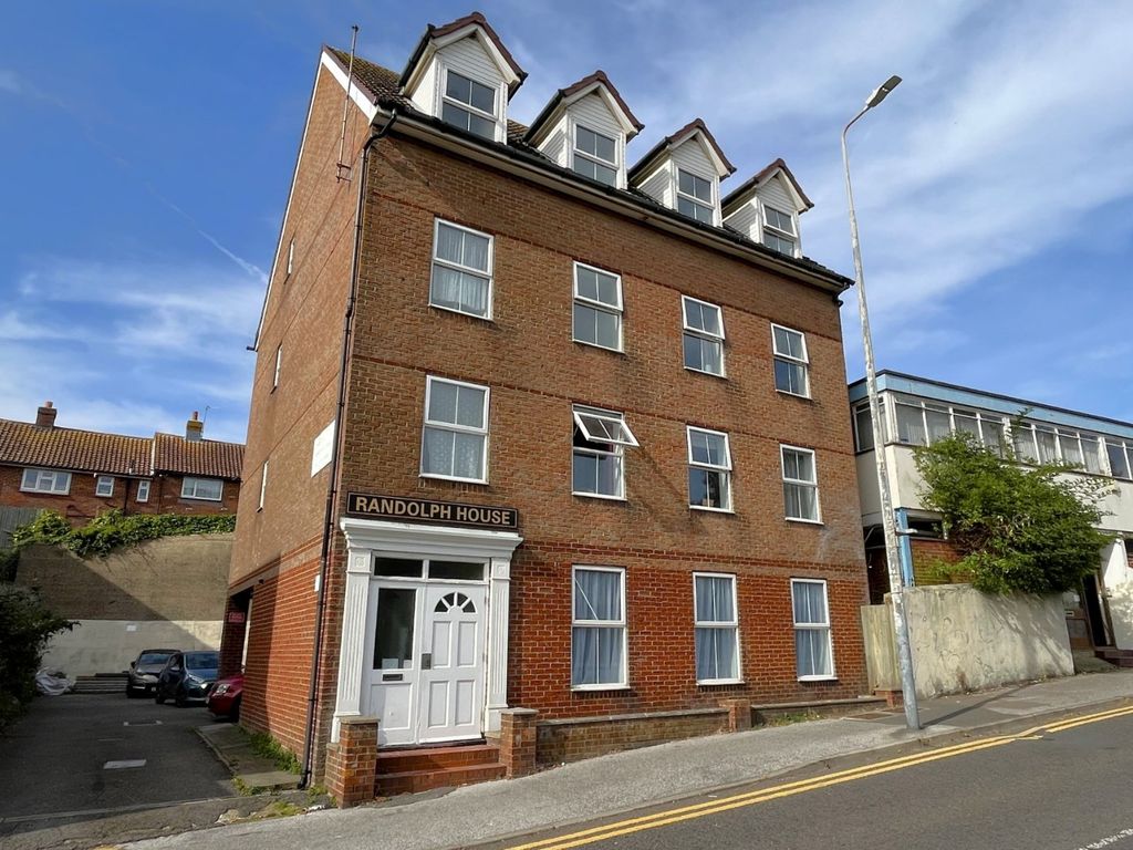 1 bed flat to rent in Tram Road, Folkestone, Kent CT20, £650 pcm Zoopla