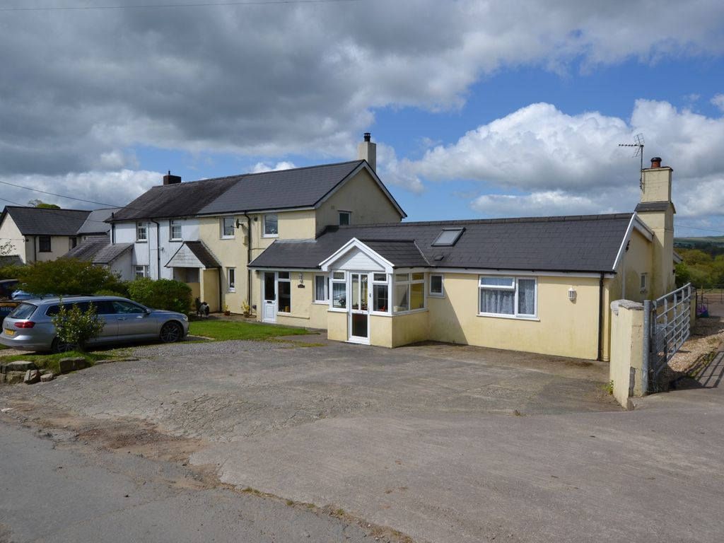 5 bed semidetached house for sale in Bettws, Bridgend CF32, £580,000