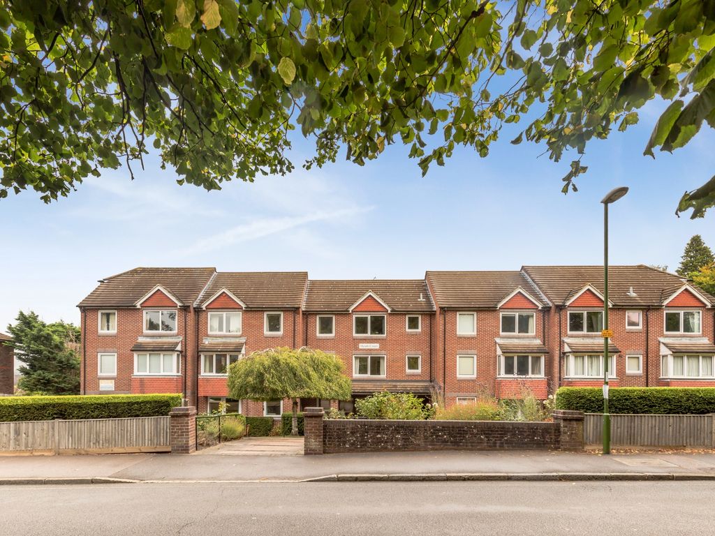 1 bed flat for sale in Heath Road, Haywards Heath RH16 Zoopla