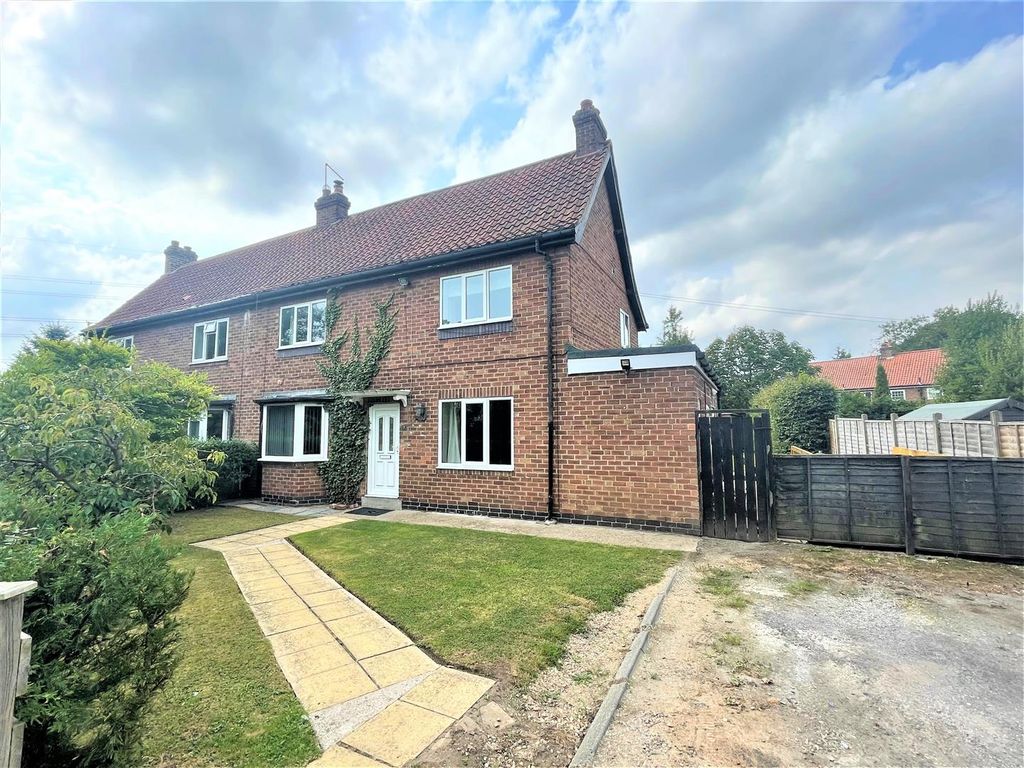 3 bed semidetached house for sale in The Crescent, Kexby, York YO41