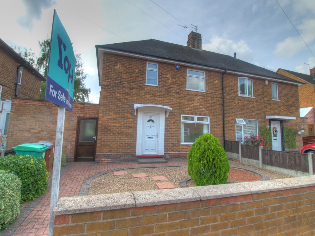 3 bed semidetached house for sale in Fernwood Crescent, Wollaton