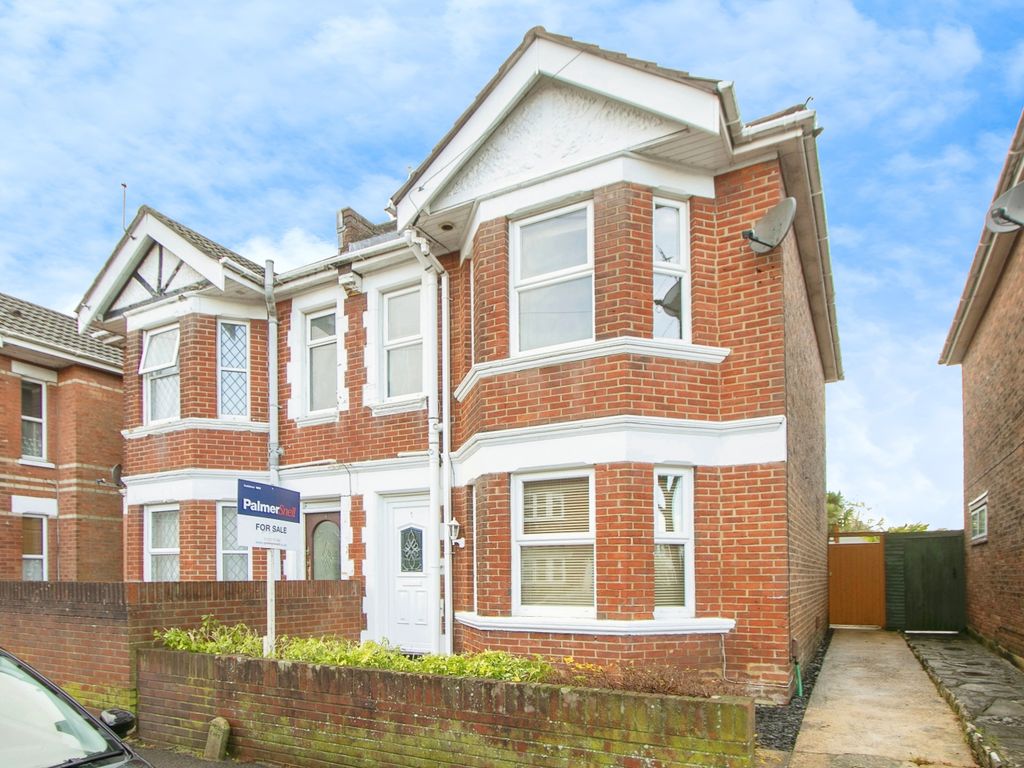 3 bed semidetached house for sale in Abbott Road, Winton, Bournemouth