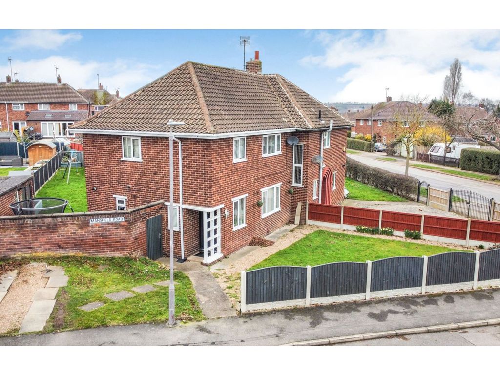 3 bed semidetached house for sale in Mansfield Road, Mansfield NG20