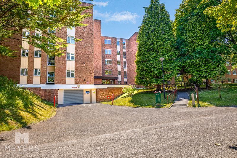2 bed flat for sale in Wimbledon Hall, 3 Derby Road, Bournemouth BH1, £220,000 Zoopla