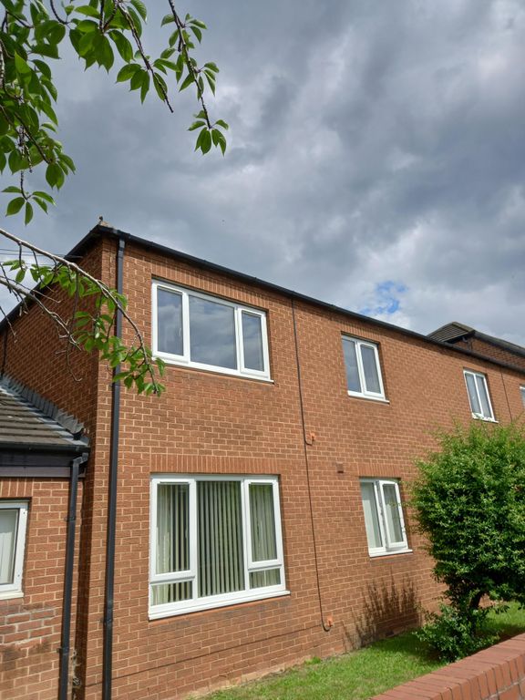 1 bed flat to rent in Chapel Street, Bentley, Doncaster DN5, £451 pcm