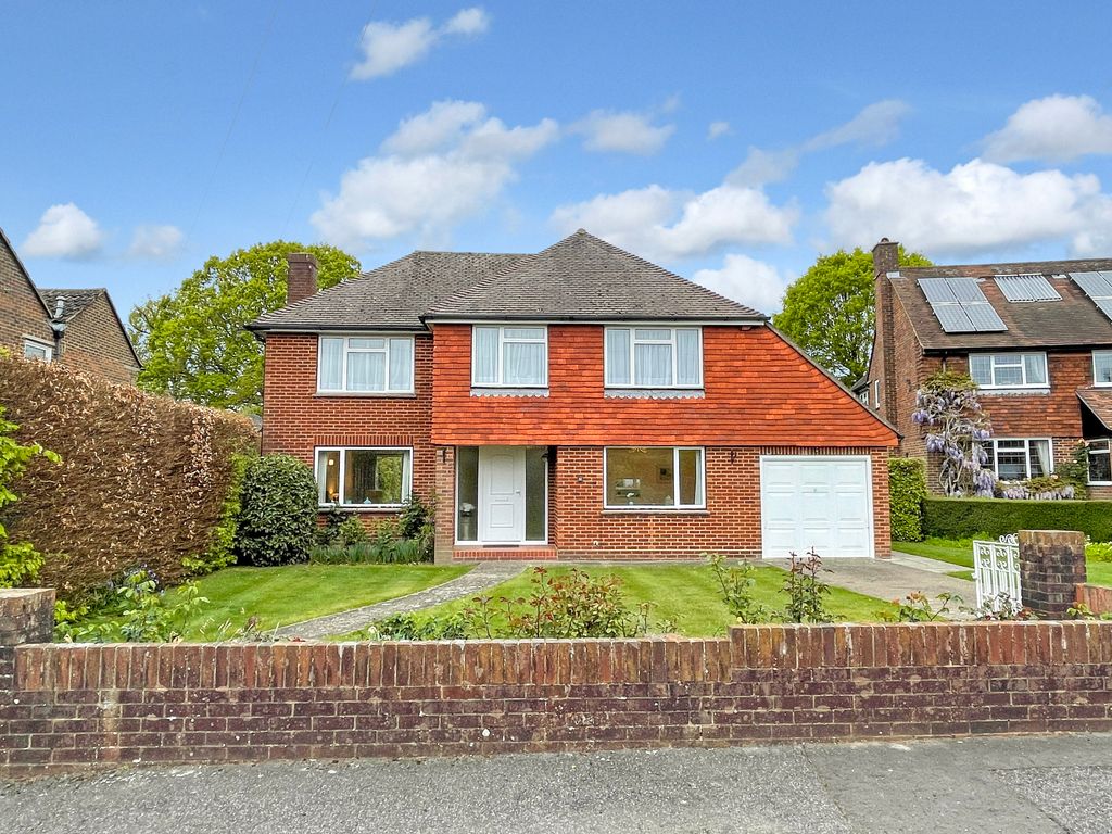 3 bed detached house for sale in Danehurst Crescent, Horsham RH13 Zoopla