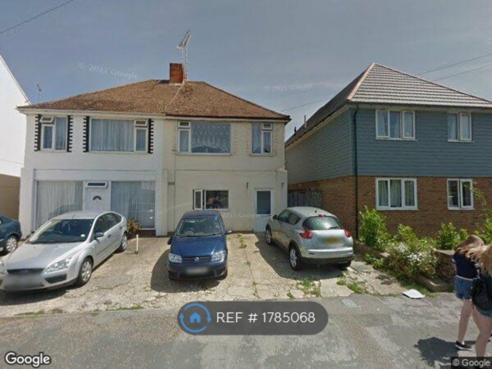 2 bed flat to rent in Wick Street, Littlehampton BN17 Zoopla