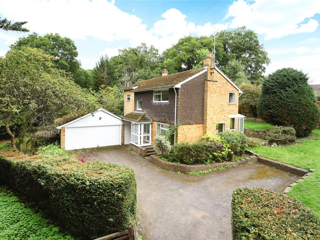 4 bed detached house for sale in Lavender Lane, Rowledge, Farnham