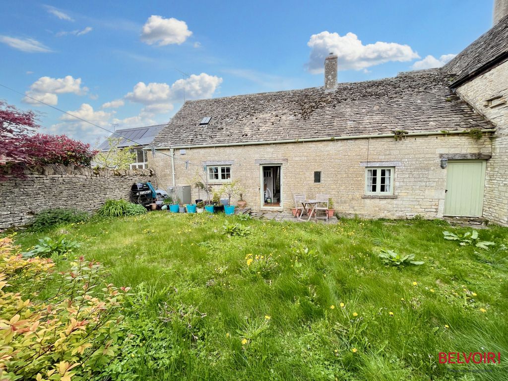 1 bed cottage for sale in Birdlip, Cheltenham GL4, £325,000 Zoopla