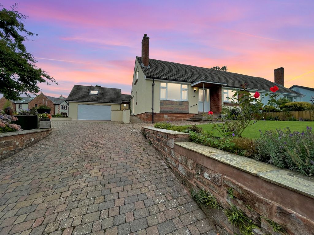 3 bed semidetached bungalow for sale in Croft Park, Wetheral, Carlisle