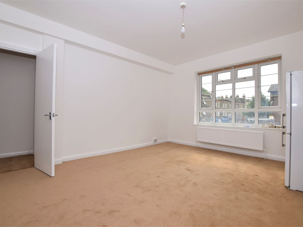 2 bed flat to rent in Old Kent Road, London SE1, £2,000 pcm Zoopla