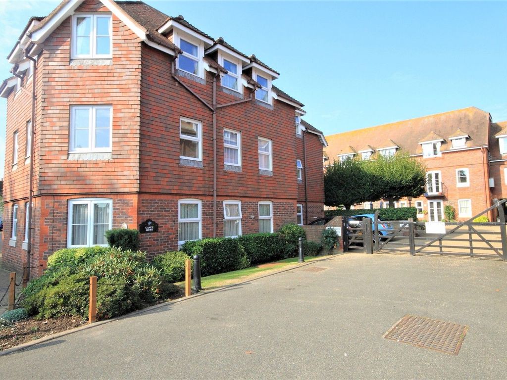 2 bed flat for sale in Gange Mews, Middle Row, Faversham ME13 Zoopla
