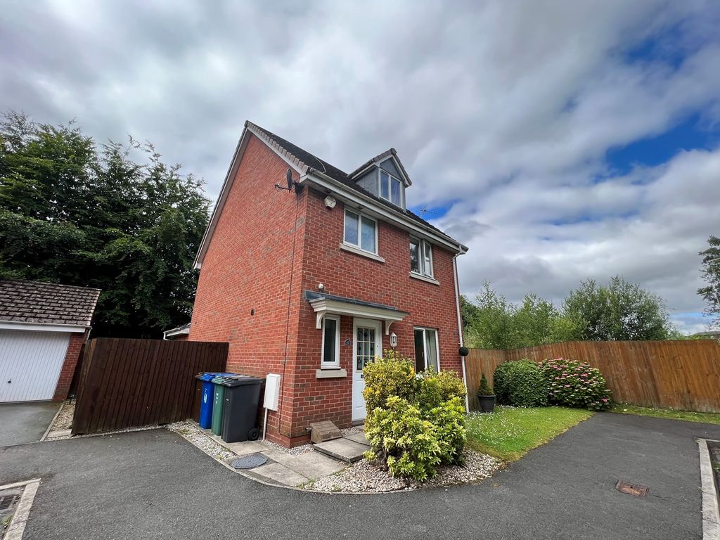 4 bed detached house for sale in Station Close, Radcliffe, Manchester