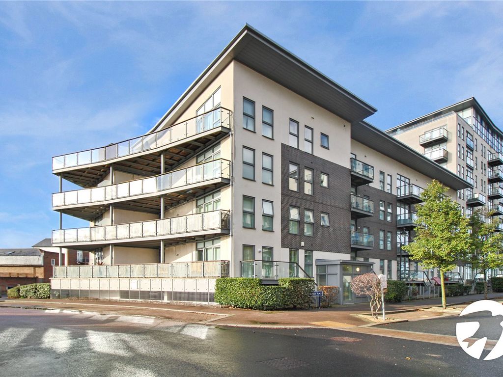 1 bed flat to rent in Clarinda House, Clovelly Place, Greenhithe, Kent