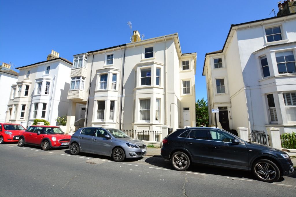 6 bed terraced house to rent in Hova Villas, Hove BN3, £3,995 pcm Zoopla