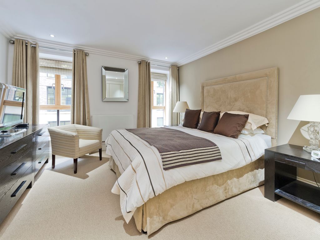 Dean Ryle Street, London SW1P  