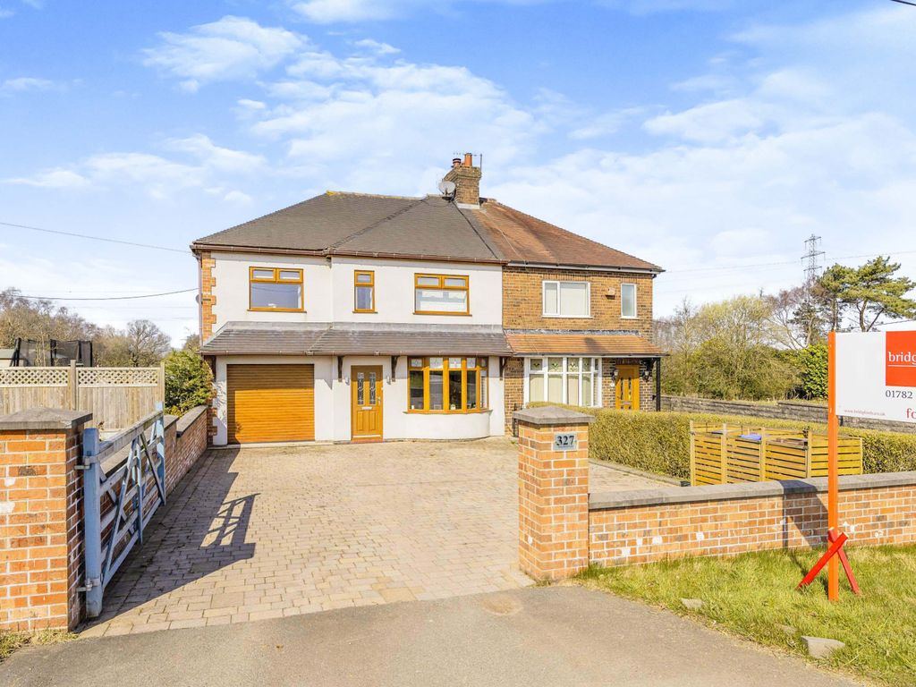 3 bed semidetached house for sale in Armshead Road, Werrington, Stoke