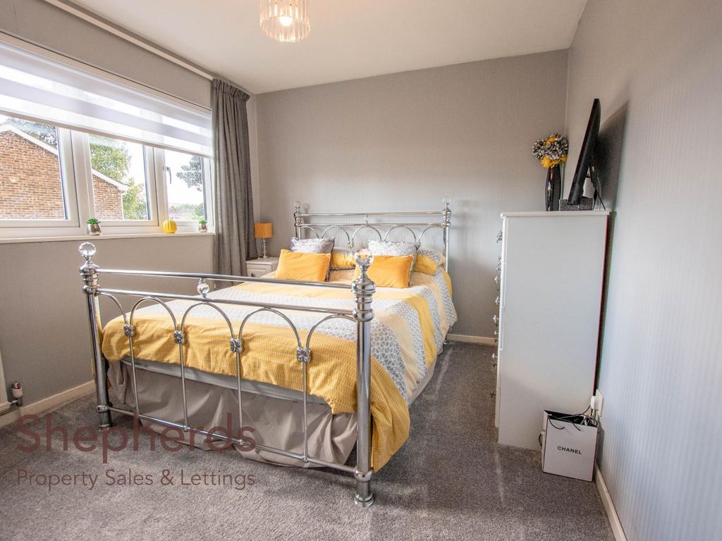 Room to rent in Lampits, Hoddesdon, Hertfordshire EN11 Zoopla
